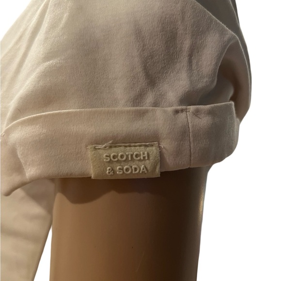 Perfect layering tshirt 🍁😍 - Picture 2 of 7